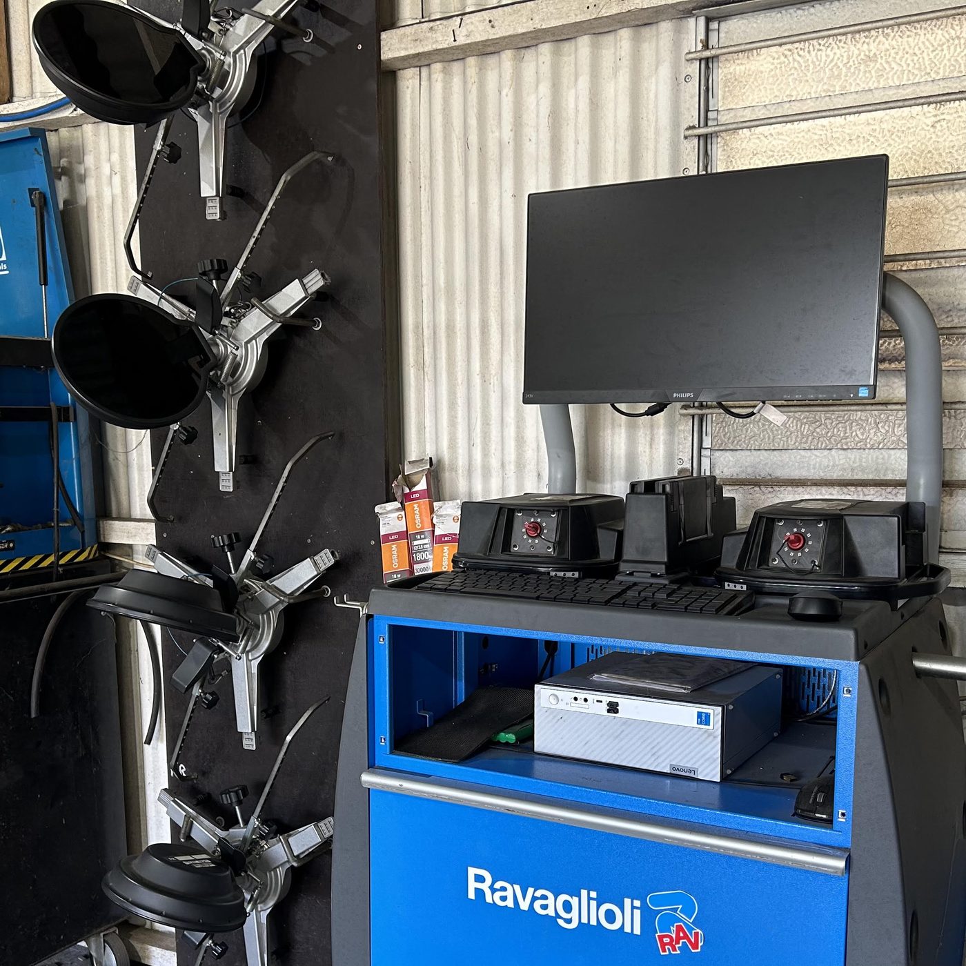 Ravaglioli wheel alignment equipment at B&A Tyre & Mechanical